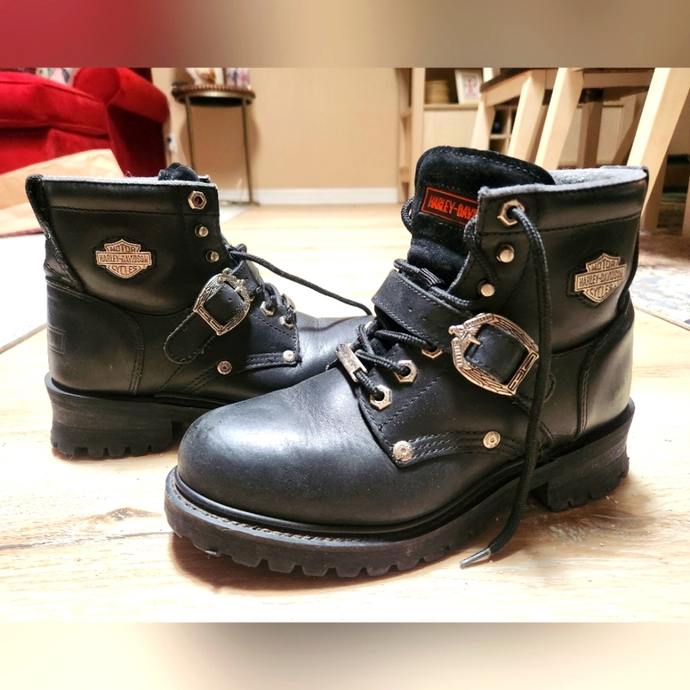 Vintage Harley Davidson boots. Women's size 9.